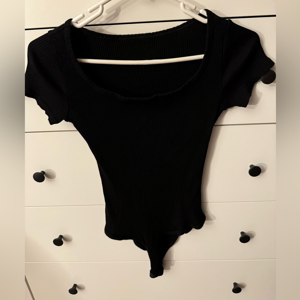 Ribbed body suit one piece size large